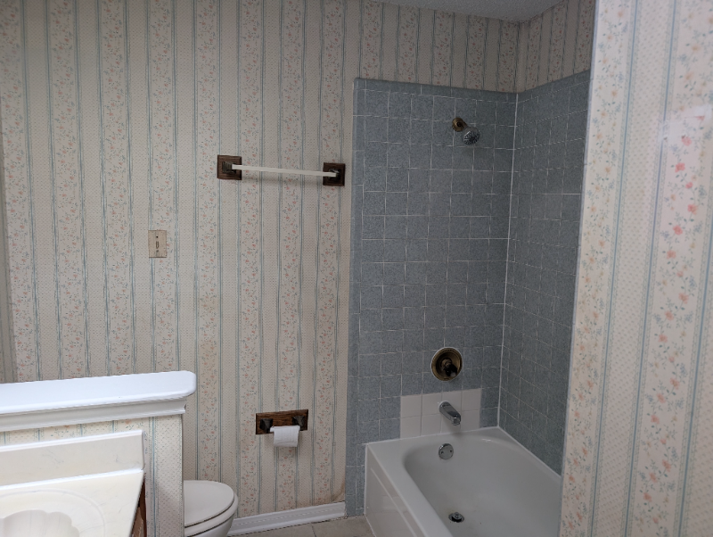 2319 Whitney Dr - Photo 7 of 14