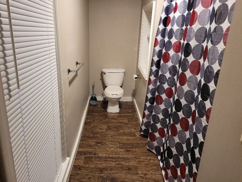 1010 N Pine St #B - Photo 5 of 11