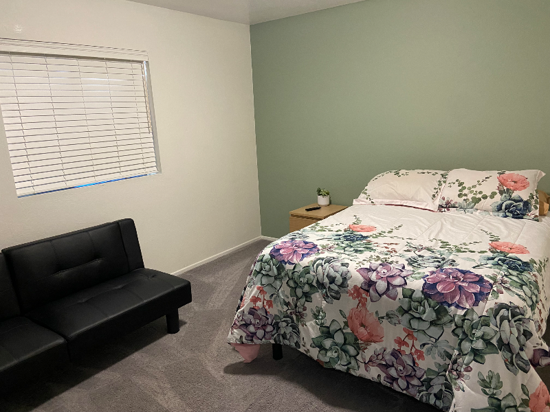 1237 Lenrey Ave - Photo 5 of 7