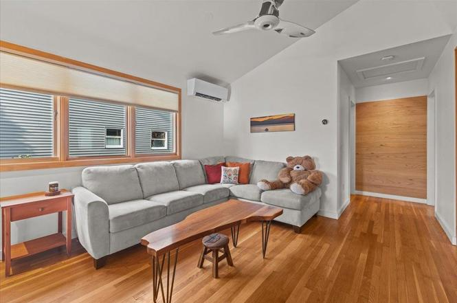 44 Ferguson Ave - Photo 2 of 15