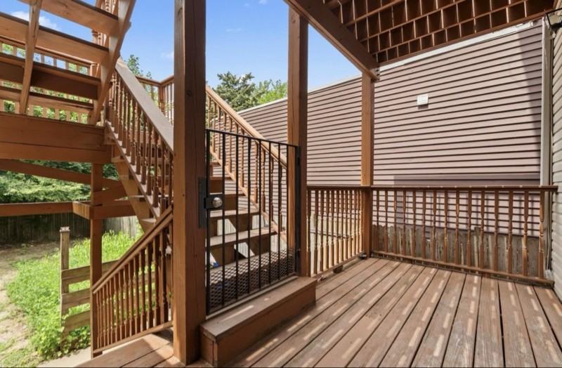 115 Winfield Ave #2 - Photo 7 of 10