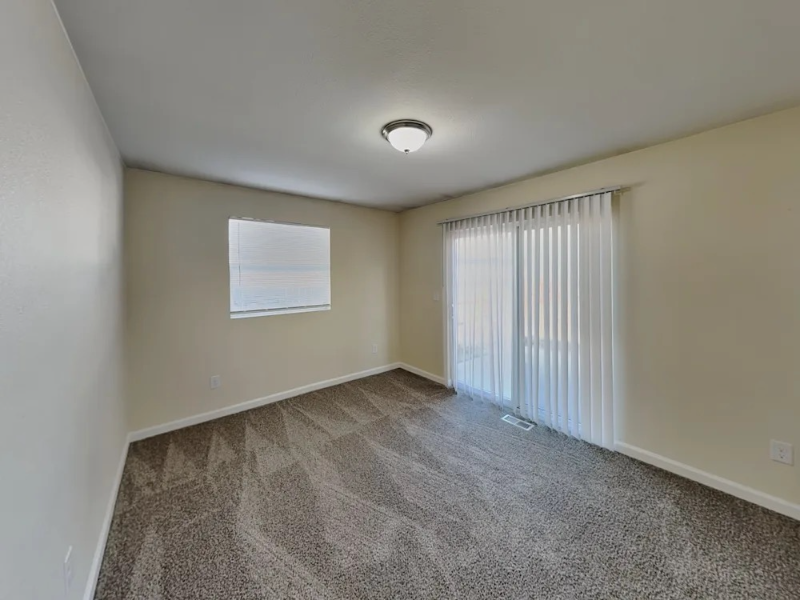 5321 Xanadu St - Photo 7 of 13