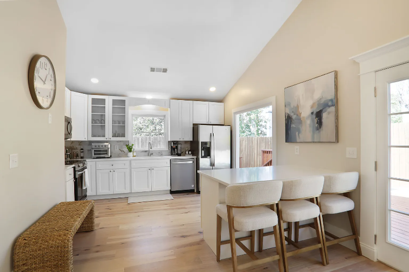 1117 Capital Club Cir Ne - Photo 4 of 17