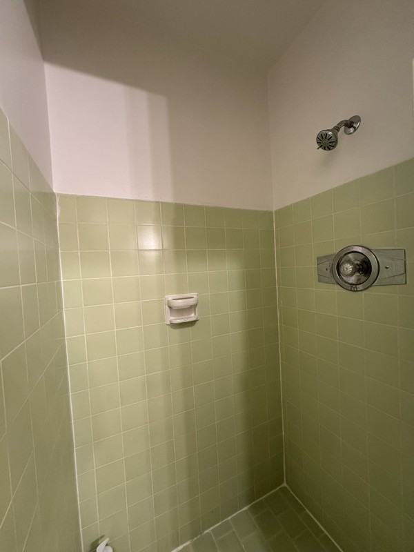 10 Country Club Way #F2 - Photo 4 of 8