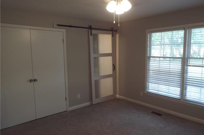 1441 Carnsmore Dr - Photo 5 of 15