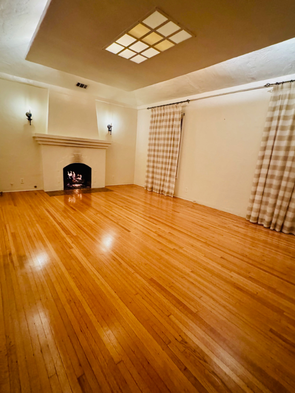 2620 Graham Ave - Photo 6 of 22