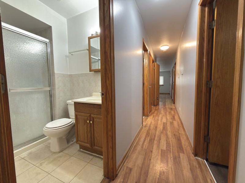 6812 S East End Ave #3 - Photo 5 of 18