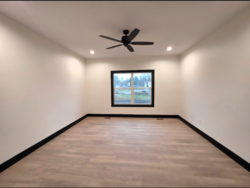 718 Ringgold St - Photo 7 of 10