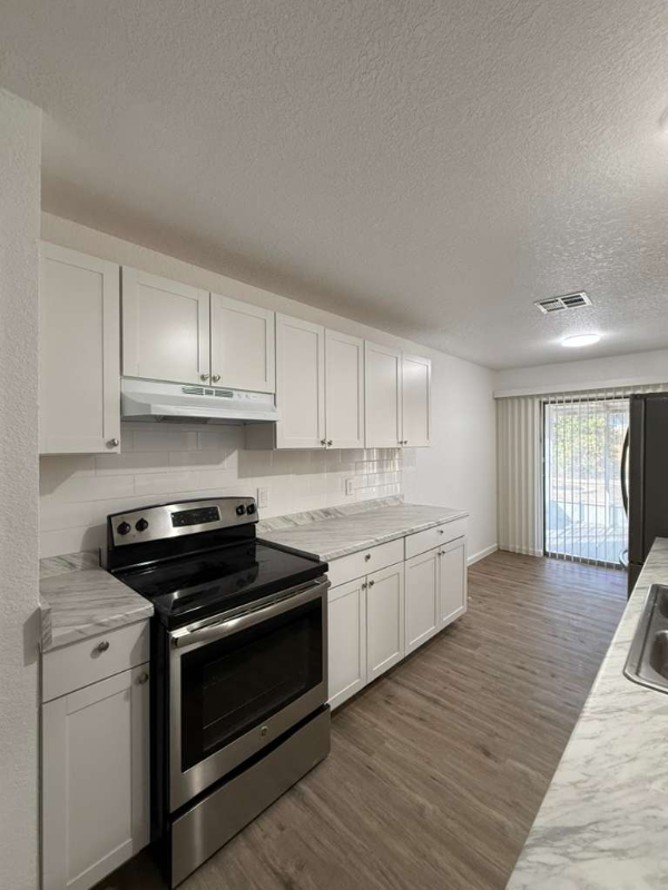 9419 Gold Dust Dr - Photo 4 of 18