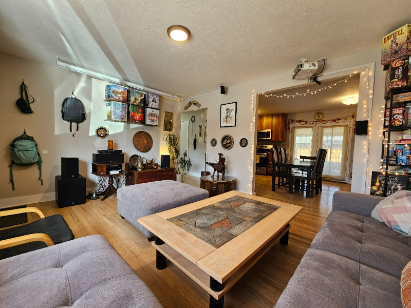 880 35th St #A - Photo 7 of 20