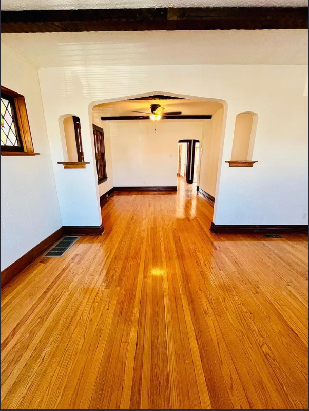 5164 Goethe Ave #2 - Photo 7 of 11