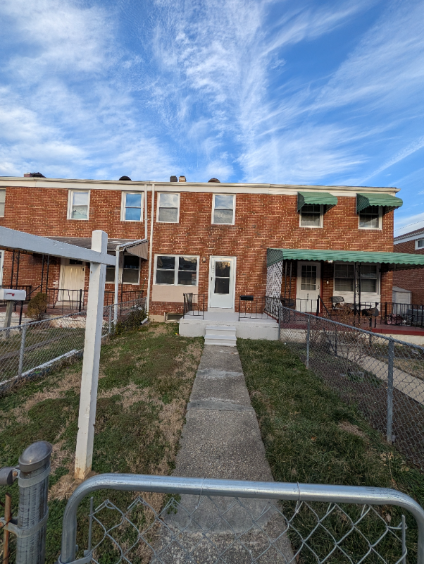 4035 Saint Monica Dr - Photo 4 of 16