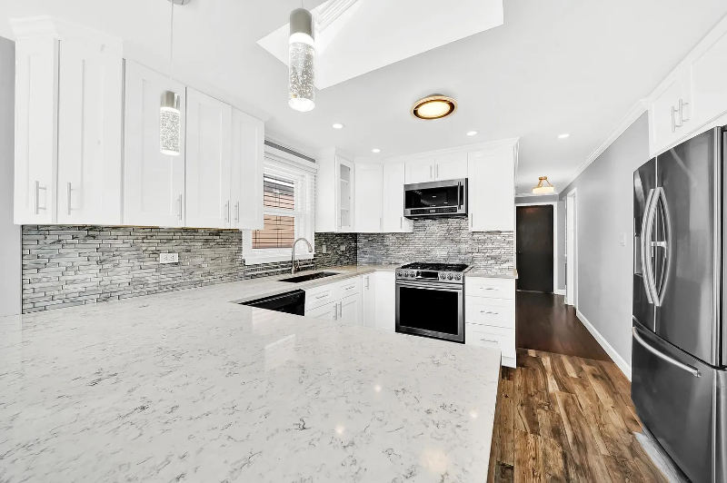 5424 S New England Ave - Photo 4 of 20