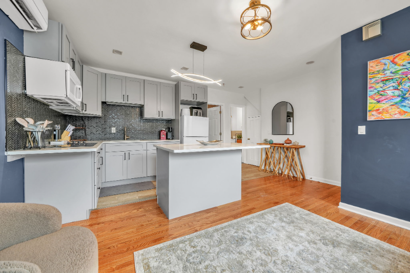 84 Neptune Ave #1A - Photo 4 of 10