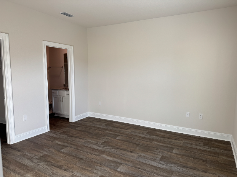 13647 Logan Pl - Photo 2 of 8