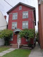 featured image of 230 S 6th St #6