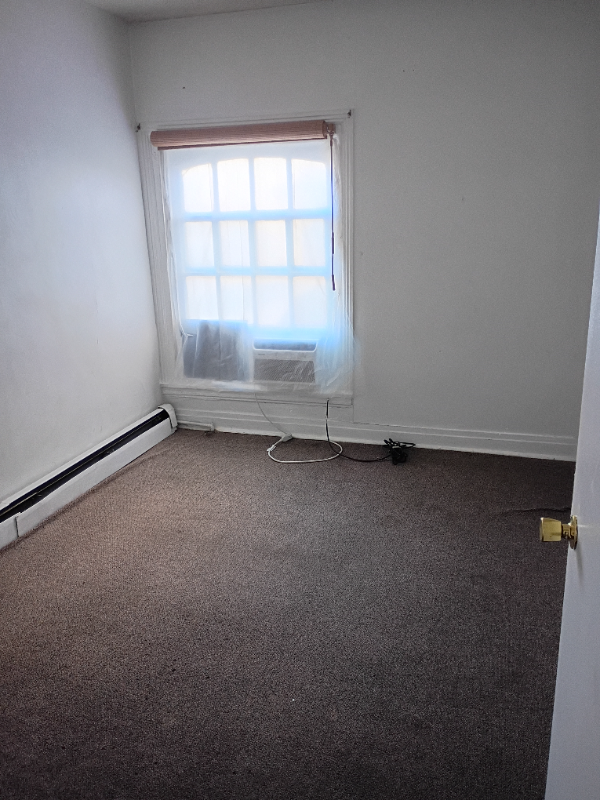 230 S 6th St #6 - Photo 5 of 5