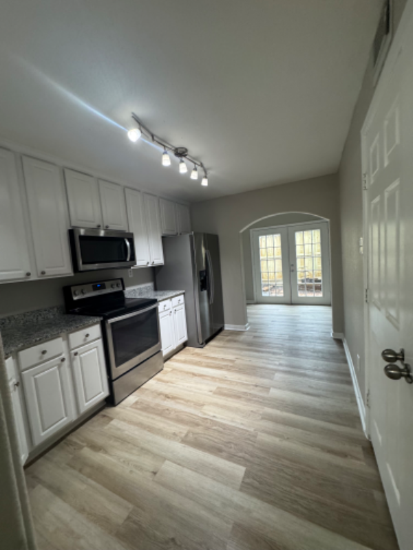 2585 Marilee Ln #3 - Photo 4 of 14