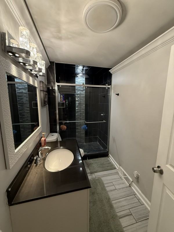 6007 Harold St - Photo 2 of 3