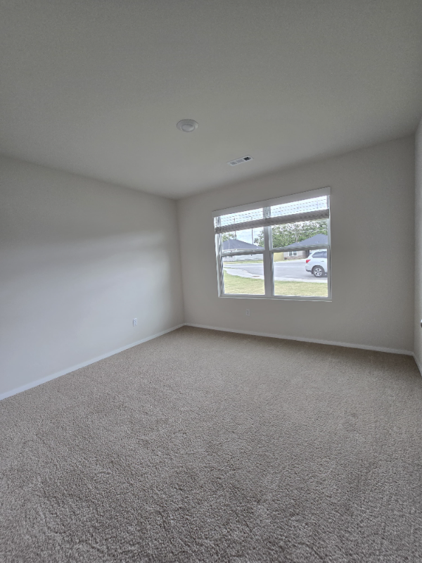 2741 Biddie St - Photo 3 of 20