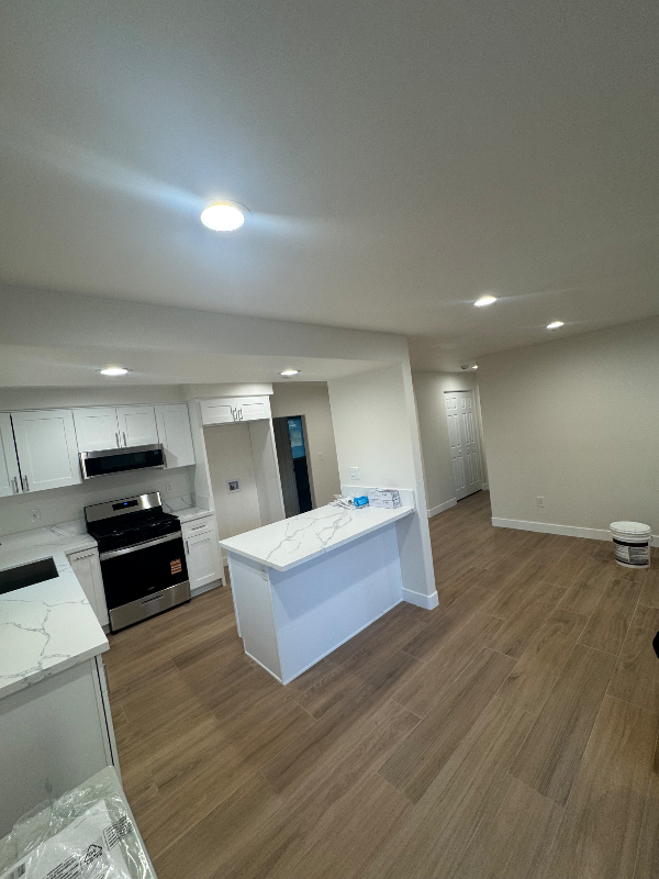 11624 208th St #D - Photo 2 of 11