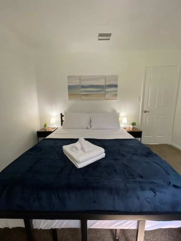 3410 Seave - Photo 3 of 10