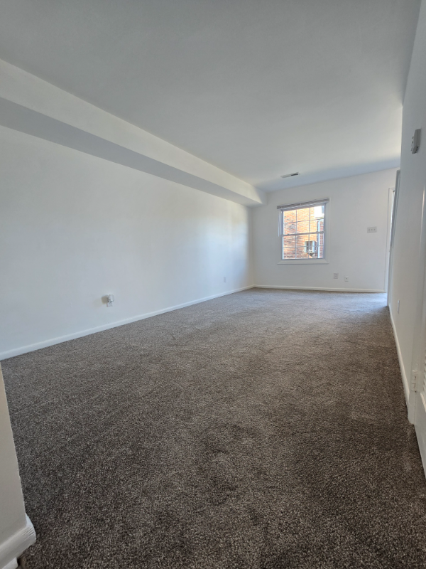 2650 Wayside Dr - Photo 4 of 16