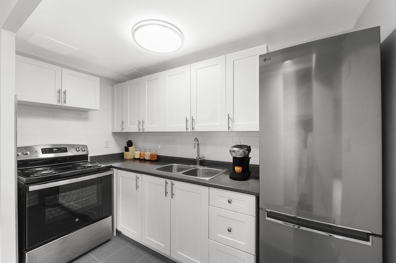 Park Place Apartments - Photo 3 of 22