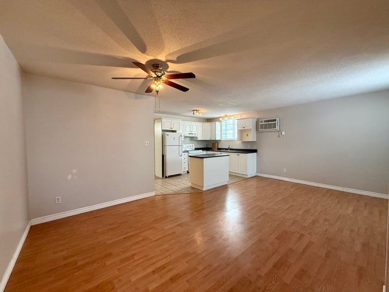 171 Mabel St - Photo 3 of 13