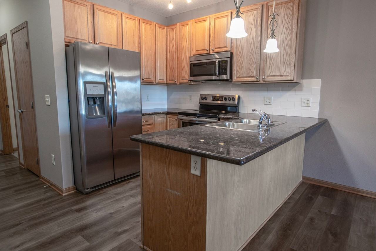 Granite Shores - Photo 2 of 11