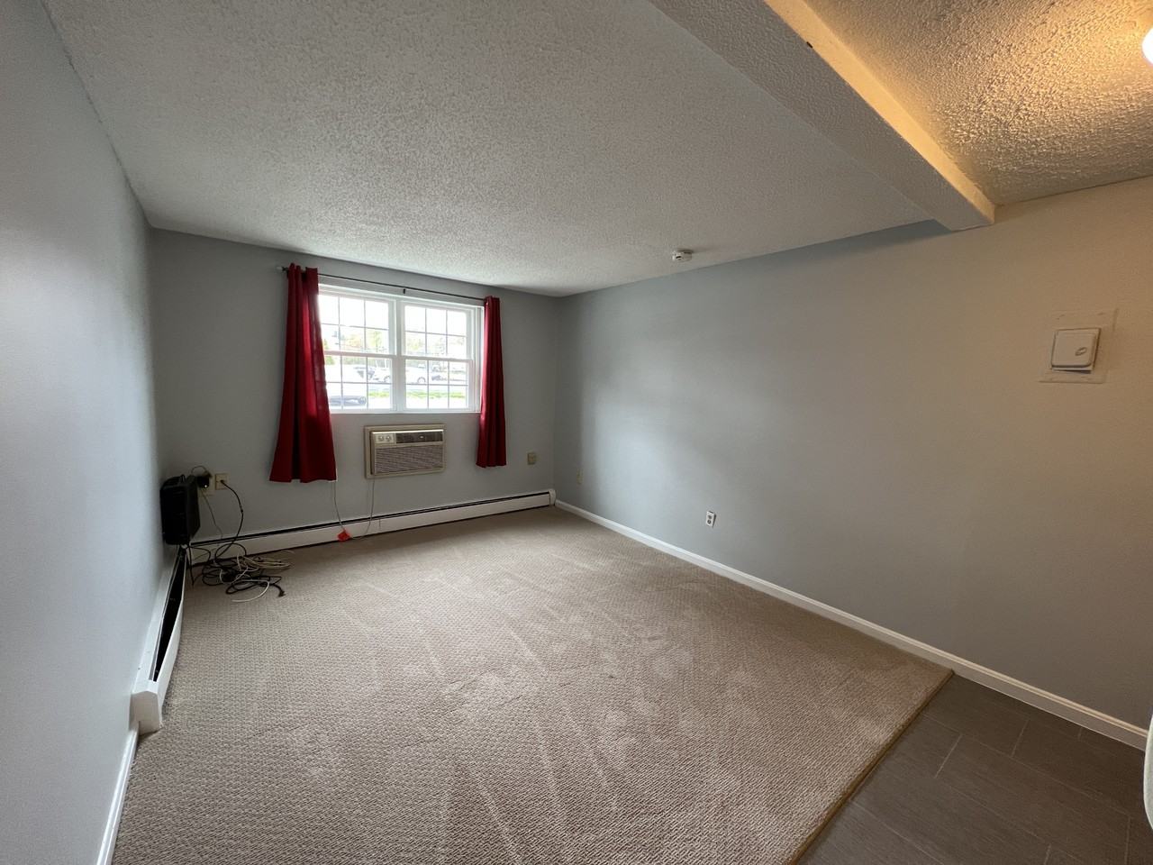 428 Great Rd #4 - Photo 5 of 9