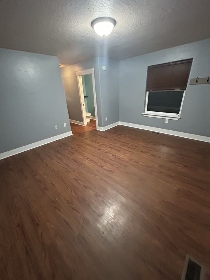 2207 S 10th St W #NA - Photo 5 of 28