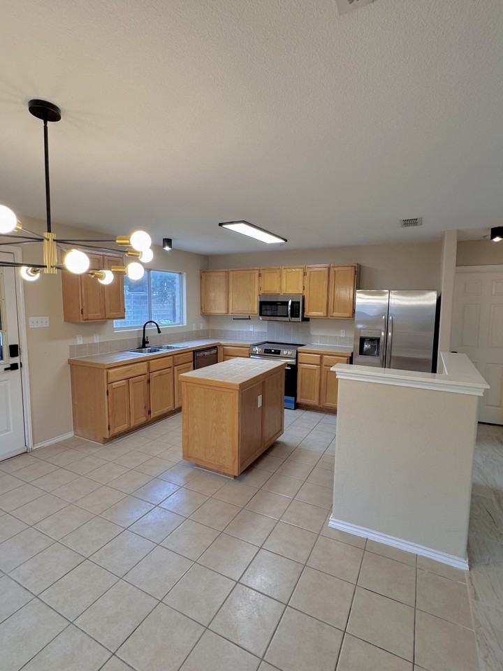 3106 Imperial Dr #NA - Photo 3 of 20