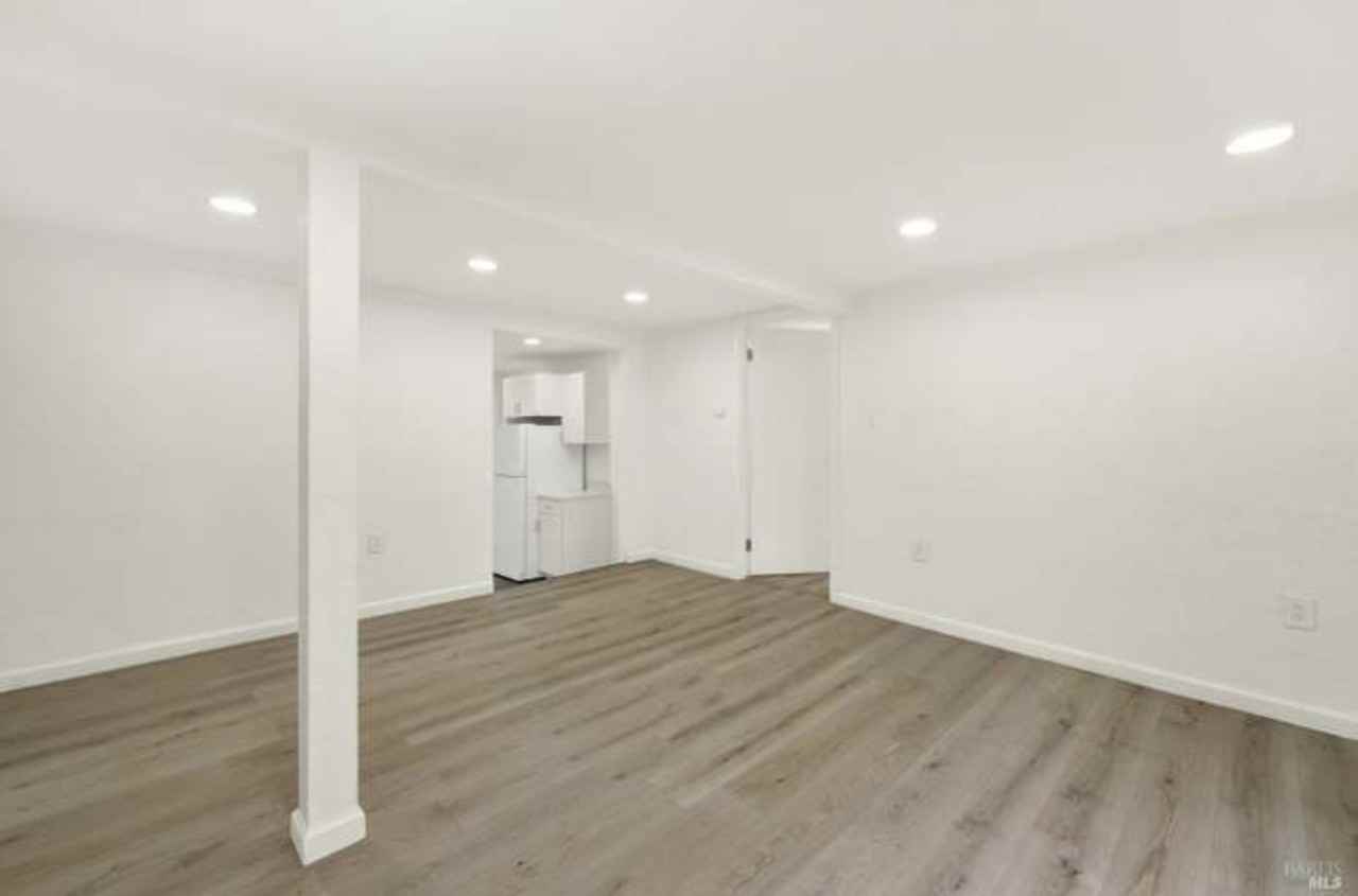 324 Ohio St #A - Photo 3 of 17