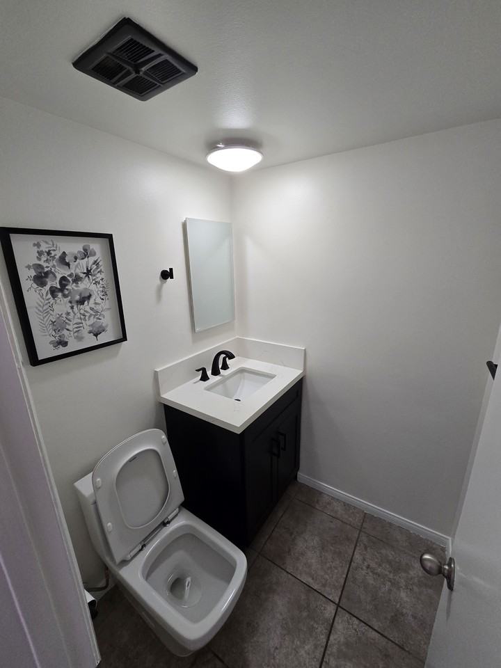 1025 Junipero Dr #NA - Photo 4 of 16