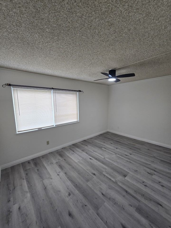 1025 Junipero Dr #NA - Photo 6 of 16