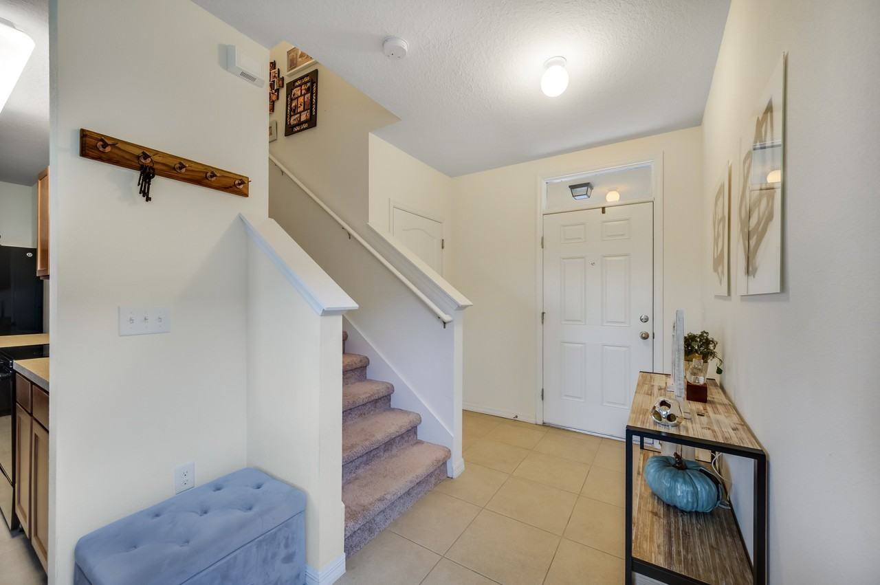 10530 Whispering Hammock Dr #NA - Photo 4 of 19