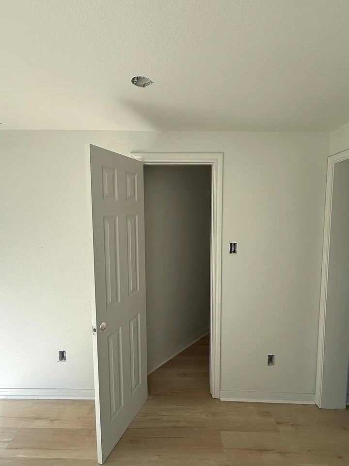 4410 Engleford St #1 - Photo 5 of 8