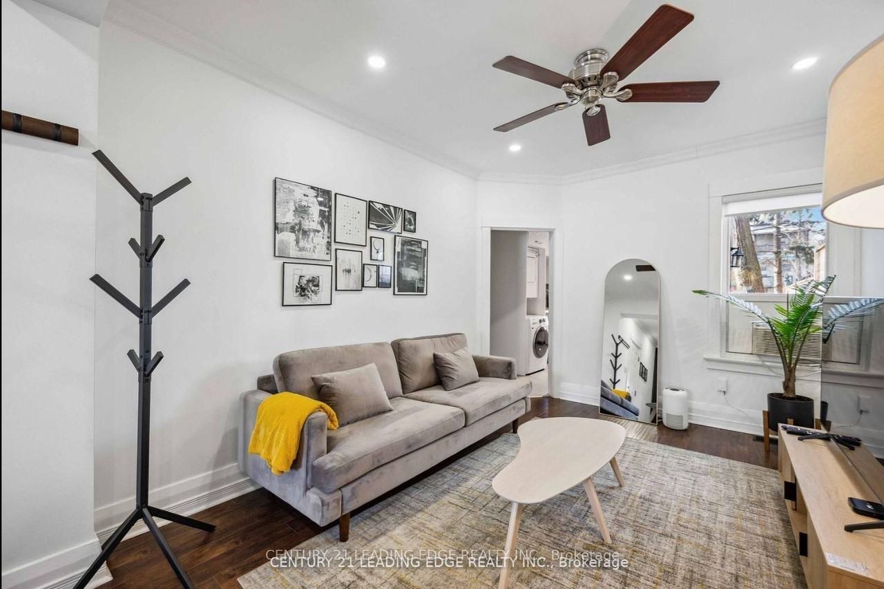 360 Coxwell Avenue #A - Photo 4 of 24