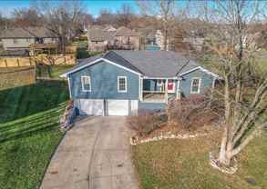 406 Park Ct #NA - Photo 1 of 1