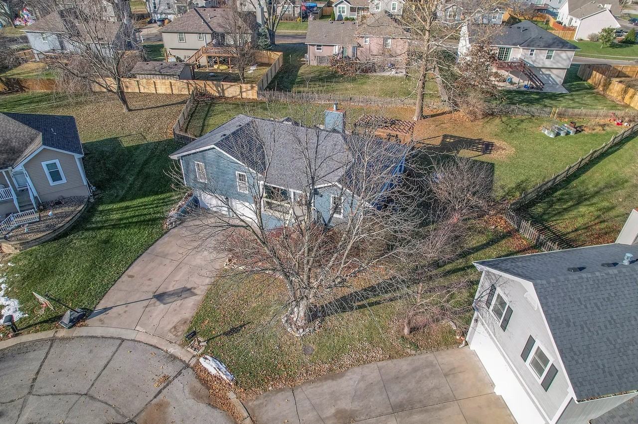 406 Park Ct #NA - Photo 5 of 9