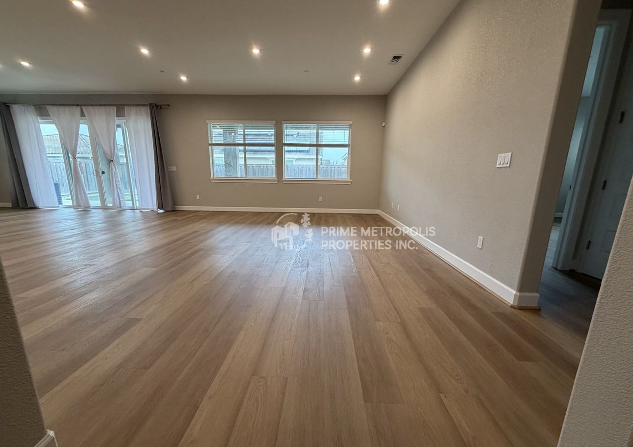 681 Bacarra Street Lathrop CA 95330 #1 - Photo 6 of 45