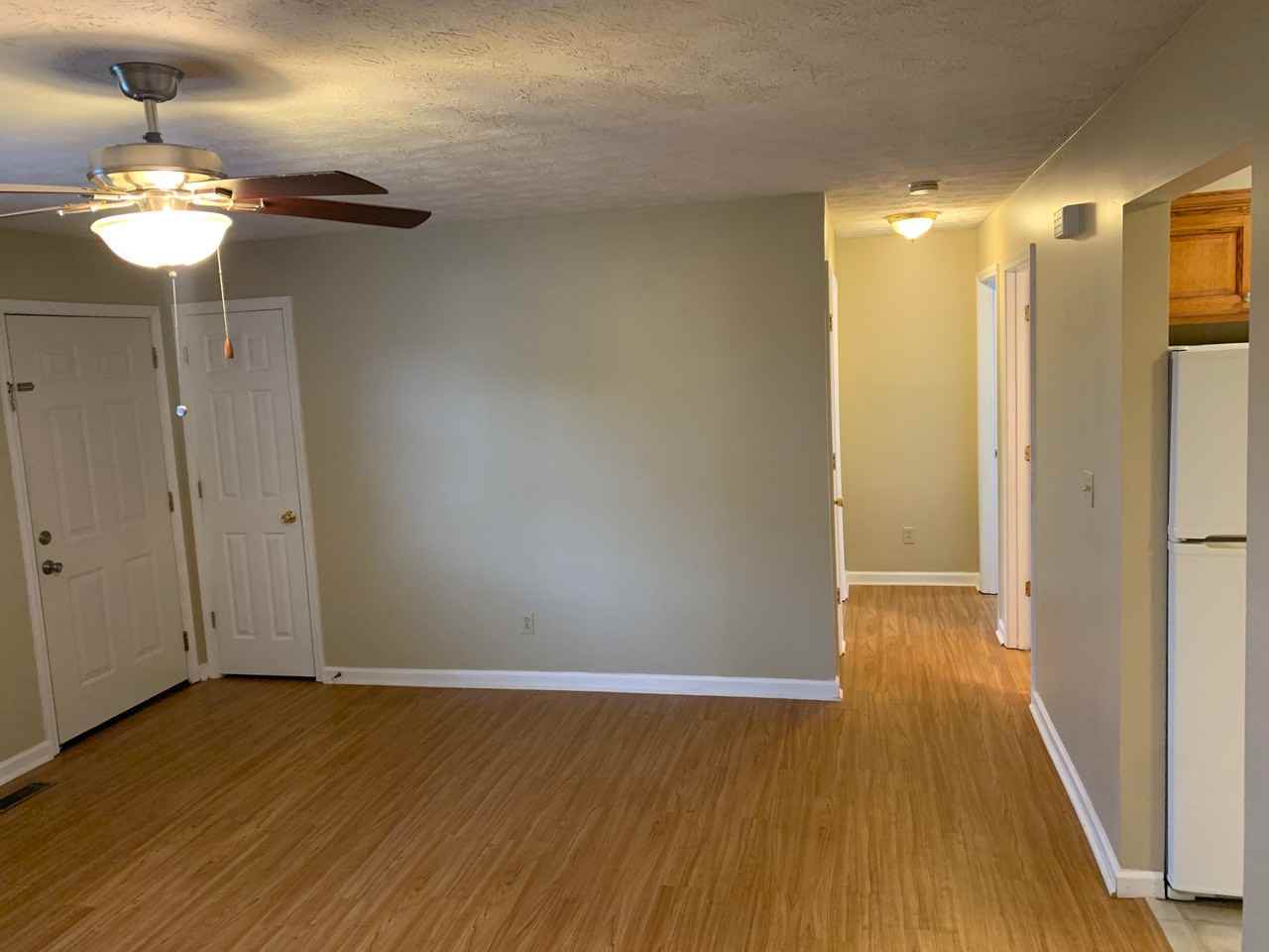 640 McCLUNGUNIT-B #B - Photo 7 of 12