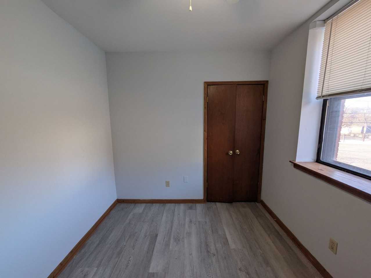 Franklin School Lofts - Photo 4 of 9