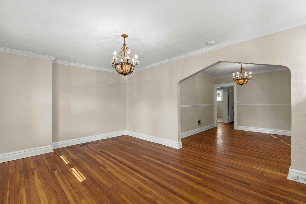 5065 Lindenwood Ave #1F - Photo 5 of 25