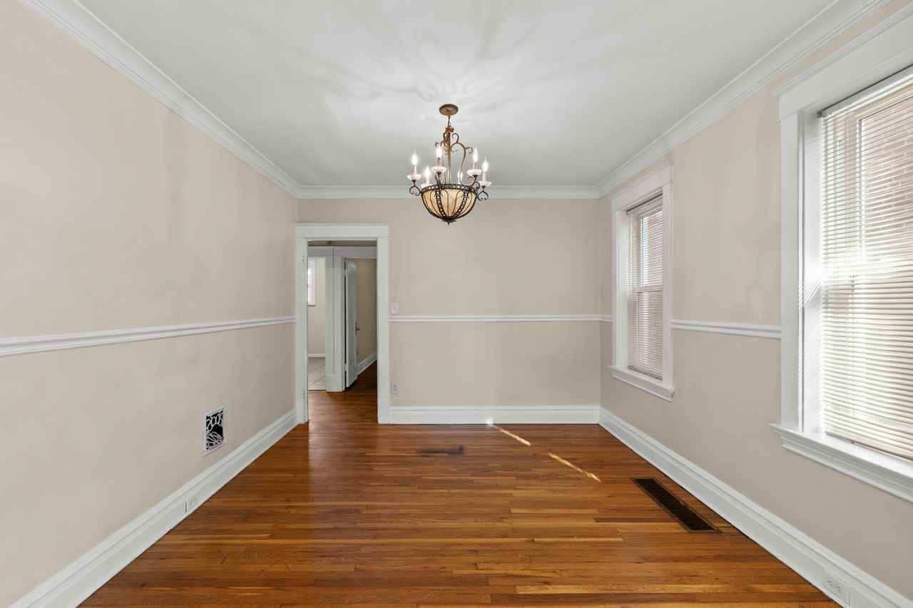 5065 Lindenwood Ave #1F - Photo 6 of 25