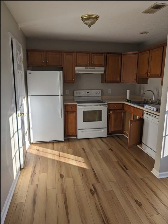 229 E Stephens St #B - Photo 7 of 12