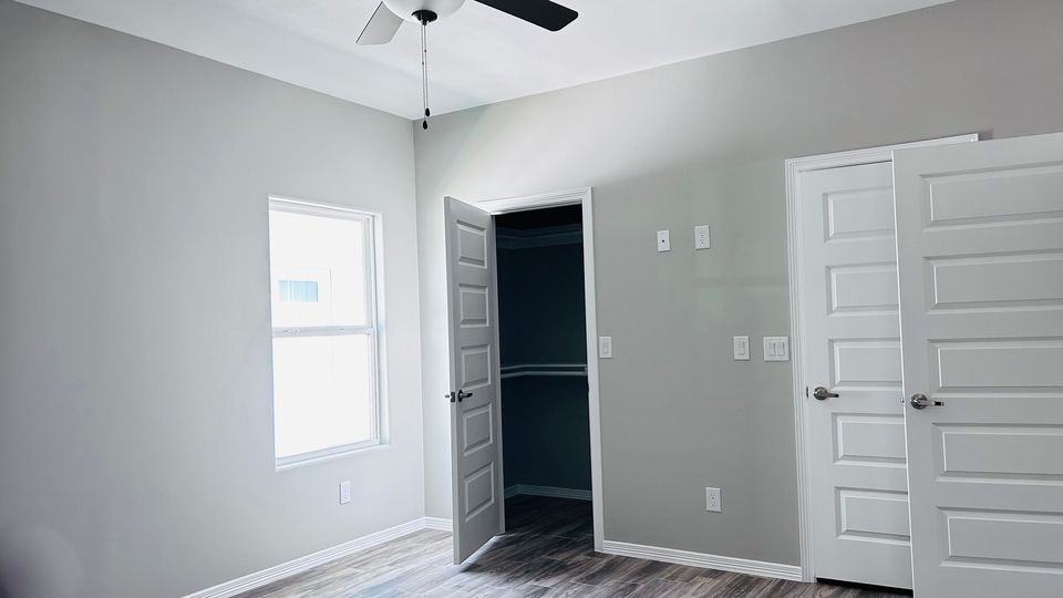 5001 N Dahlia St #2 - Photo 6 of 10