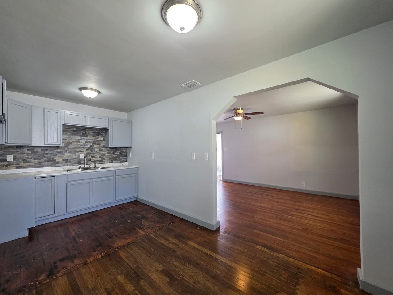 5013 Campenella Dr #1 - Photo 6 of 10