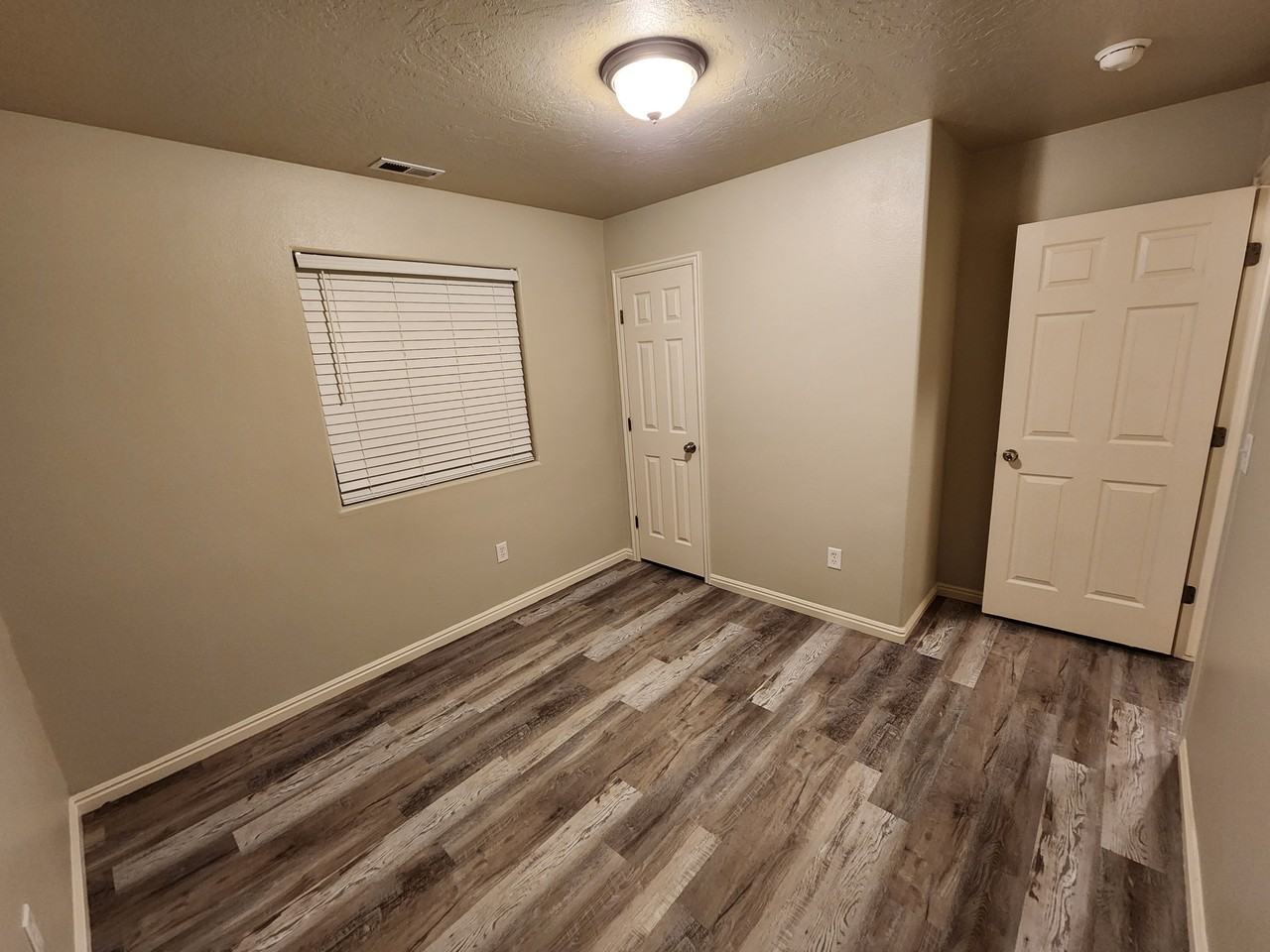 1273 N 650 W #1273 - Photo 4 of 10